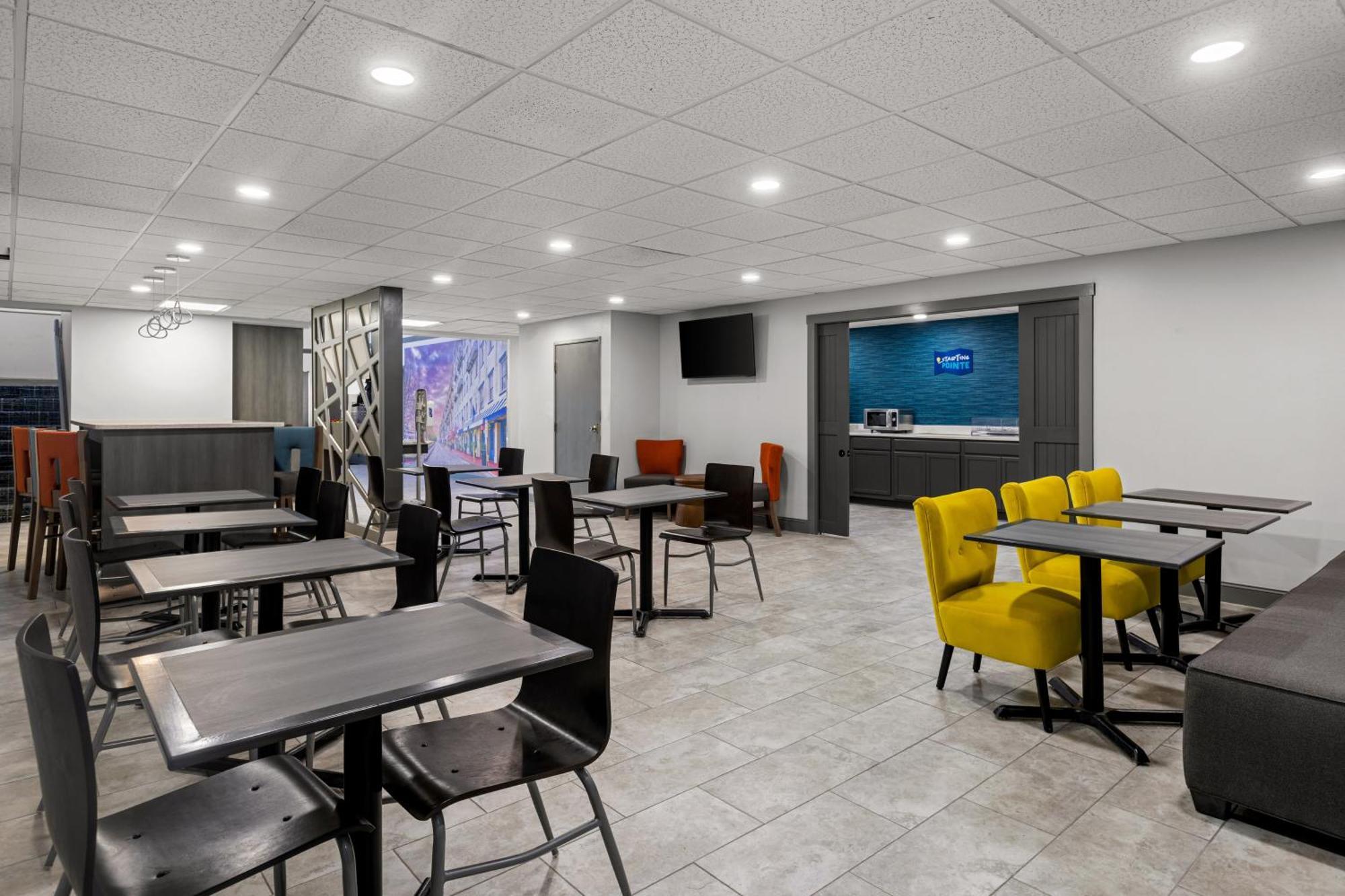 Clarion Pointe Hinesville Near Fort Stewart Εξωτερικό φωτογραφία